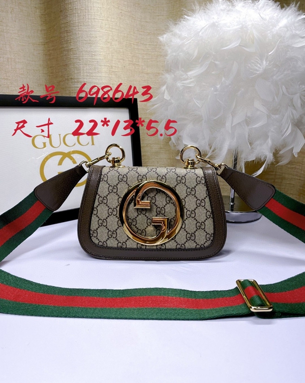 激安グッチバッグコピー正面デザイン